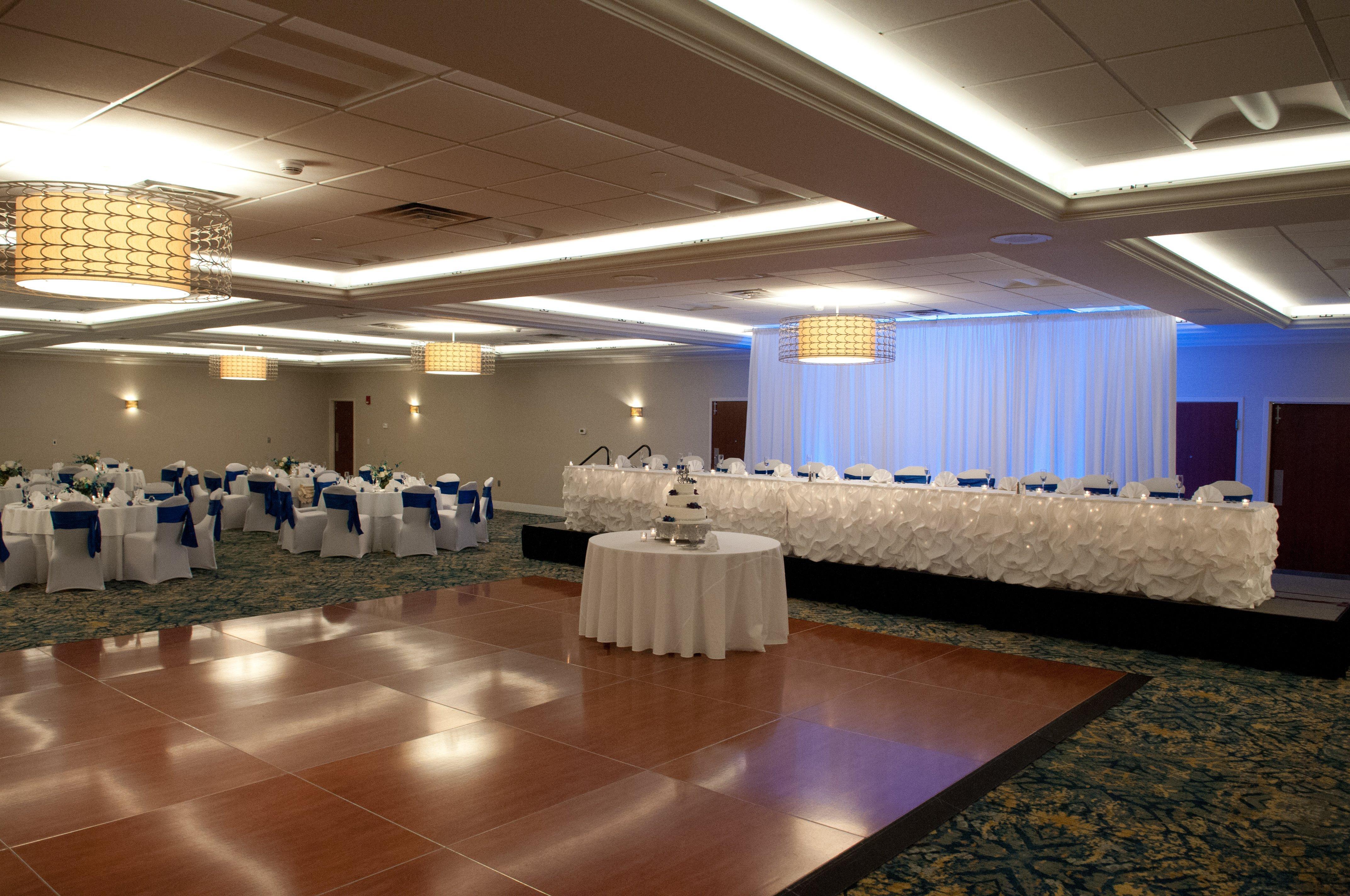 Hotel Crowne Plaza And Pittsburgh South By Ihg 4*