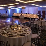 Crowne Plaza Hotel And Suites Pittsburgh South By Ihg